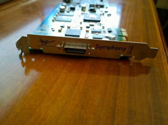 Tarjeta Apogee Symphony 32 PCIe