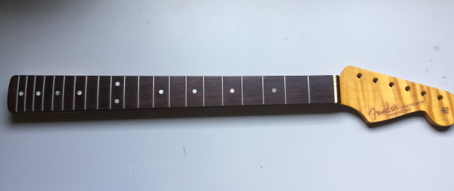 Mástil Stratocaster Luthier.