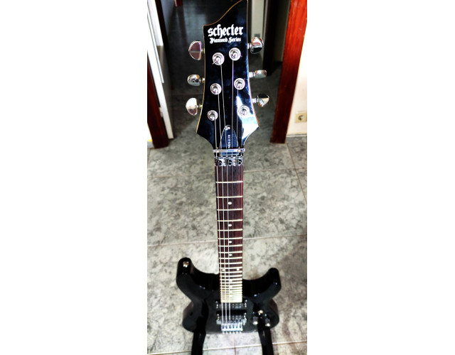 Guitarra eléctrica Schecter Omen 6 FR-BLK