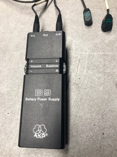 Akg B9 Battery Power Supply con Akg C 401+C 402