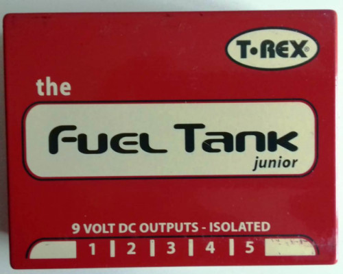 Fuel Tank Junior (fuente de alimentación)