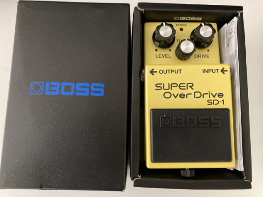 Boss SD-1 super overdrive