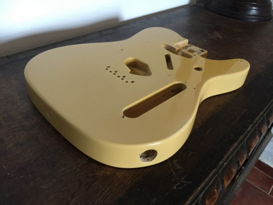 Cuerpo Fender Classic Player Baja Telecaster Blonde