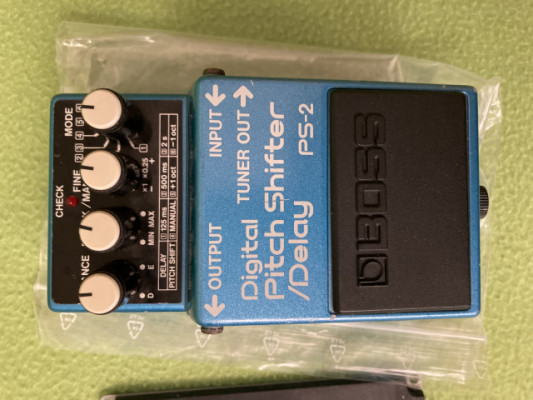 Boss PS-2 Digital Pitch Shifter/Delay Made In Japan