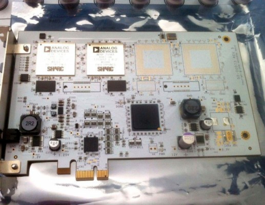 UAD-2 DUO PCI-e (con 2 DSPs Sharc) con ANALOG PLUGINS BUNDLE