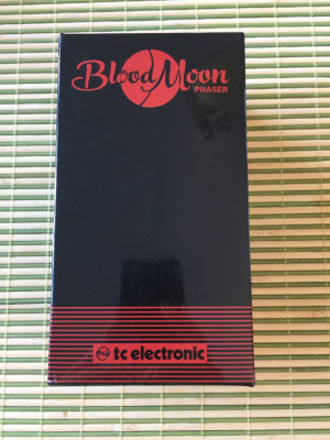TC Electronic Phaser BloodMoon