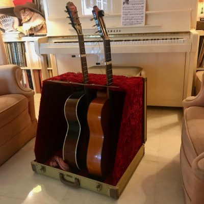 Maleta soporte rack para 3 guitarras original Fender