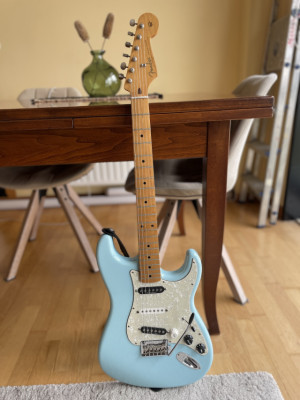 Fender Stratocaster Vintera 50s Mod custom