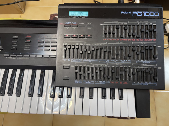 Programador PG-1000 para Roland D-50