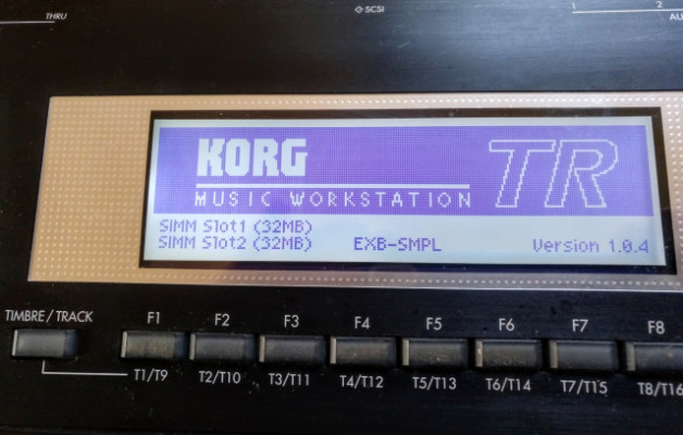 Korg tr 61 + expansion sampler de 64 MB ( RESERVADO )
