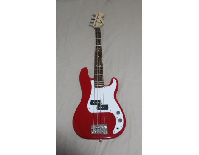 Bajo Squier Mini Precision, envío incluido