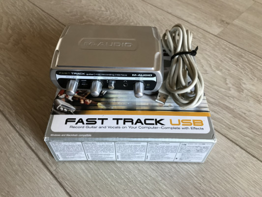 M audio fast track USB