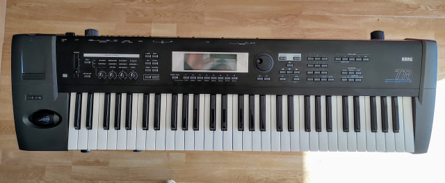 Korg TR 61
