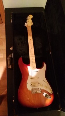 Cambio Fender American Standard Stratocaster HSS
