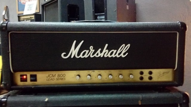 Amplificador MARSHALL JCM800