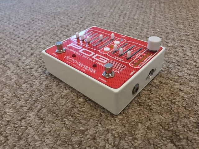 Electro-Harmonix POG 2 con modificación MIDI