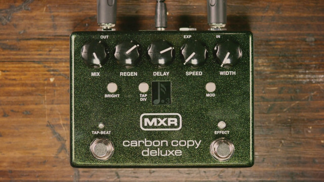 (RESERVADO) MXR Carbon Copy Deluxe