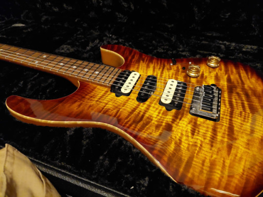 Suhr custom shop Guthrie Govan Signature modern Bengal Burst