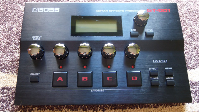 Boss GT-001 "Multiefectos de escritorio" RESERVADO