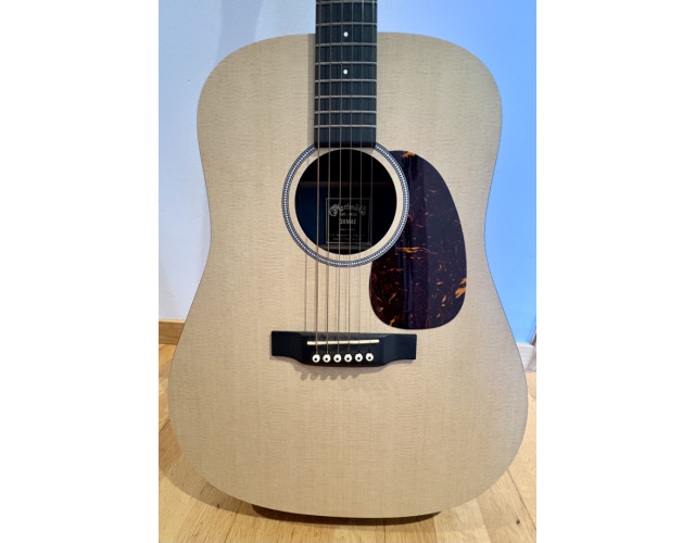 Guitarra Martin DXMAE Electroacústica
