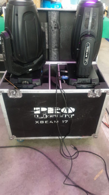 12 - XBEAM R17 Cabeza móvil BEAM/SPOT/WASH