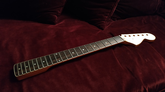 Reservado Mastil Stratocaster Pala Tipo 70s
