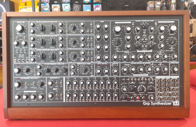 Grp Synthesizer A4