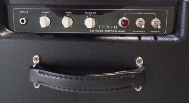 Amp Válvulas 5w muy blues. Cambio x monitores estudio