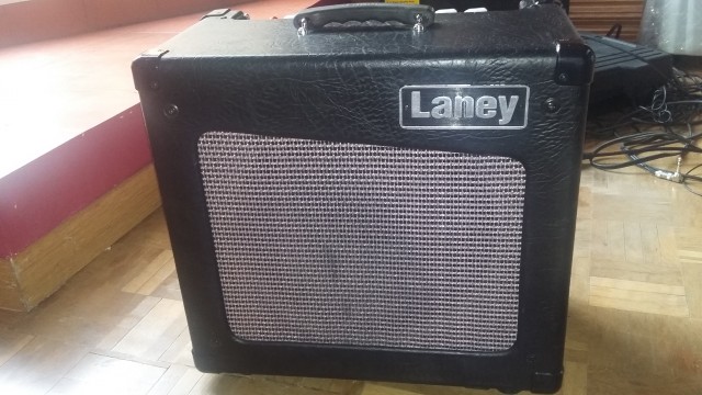 Vendo amplificador válvulas Laney Cub12R