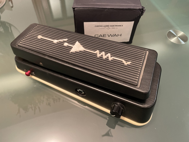 Dunlop mxr MC404 CAE