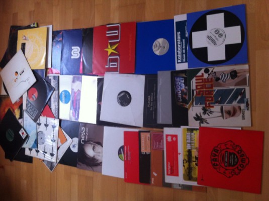 Vendo lote más de 100 discos (House, progressive, techno, trance..)