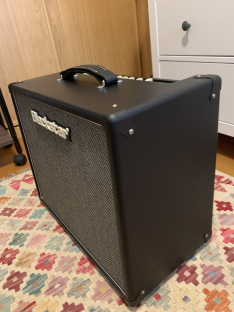 Amplificador BLACKSTAR HT—20R MKII