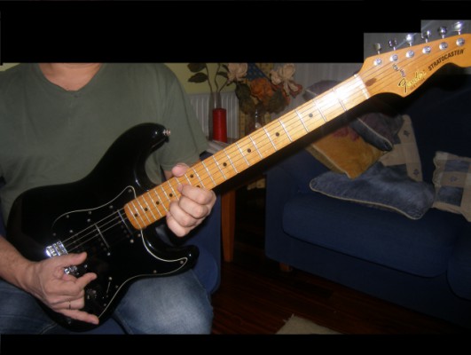 Guitarra Fender Stratocaster. Made in USA. Año 1982.