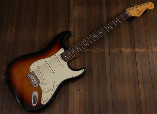 Fender American Vintage 62 Cualquier color [Mástil palo rosa]