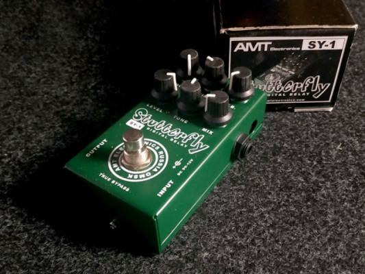 Delay+Booster AMT Stutterfly SY-1