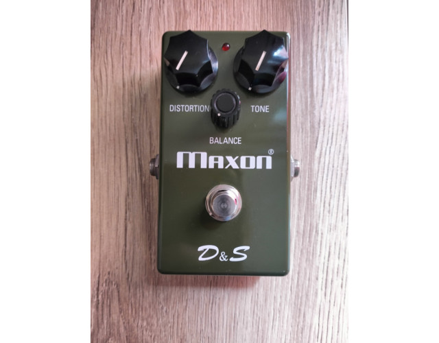 MAXON japan FUZZ DISTORSIÓN D&S