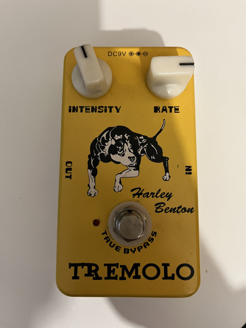 Pedal trémolo Harley benton