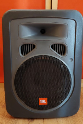 Amplificador JBL Eon 10