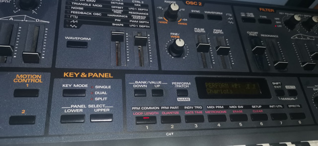 Roland jp8000