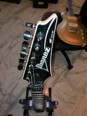 Guitarra Ibanez S520EX
