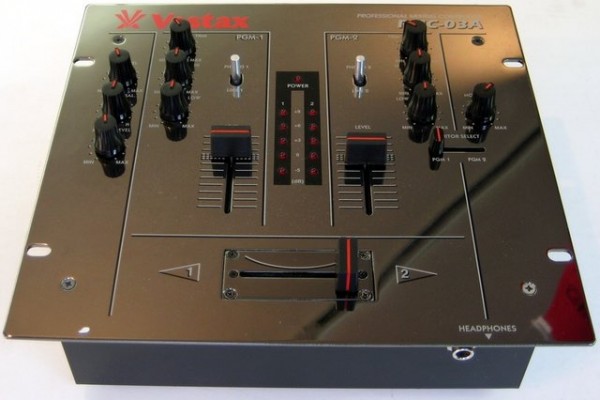 Mesa de mezclas VESTAX 03 PMC-03A