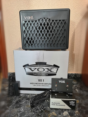 VOX VX1 + VOX fs2a (Amplificador vox vxi y footswitch pedal)
