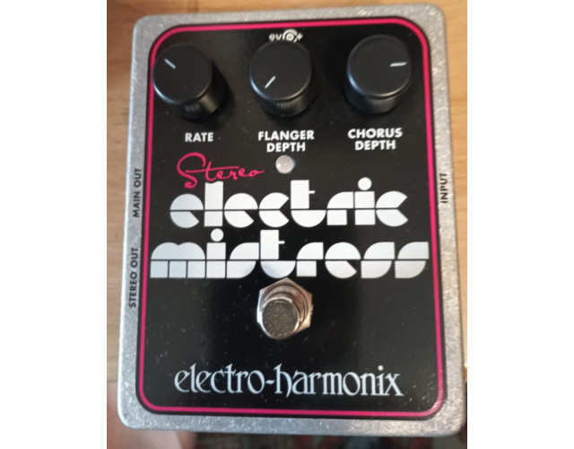 Pedal. chorus - flanger ELECTRO HARMONIX ELECTRIC MISTRESS