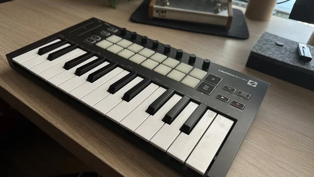 Novation Launchpad Mini mk3