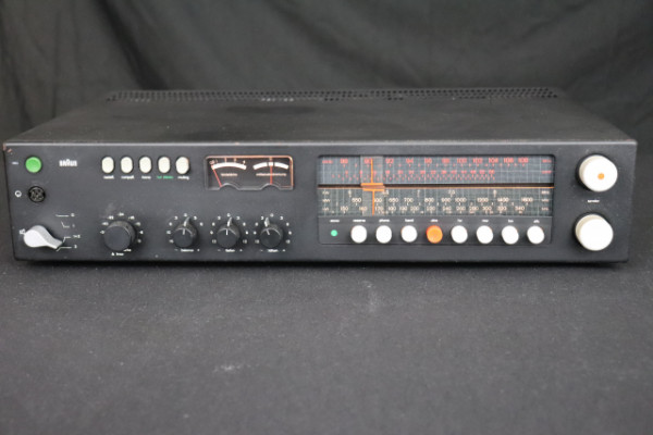 BRAUN Vintage, año 1972  Amplificador/ sintonizador de multibandas