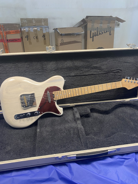 Guitarra del luthier jorge moreno