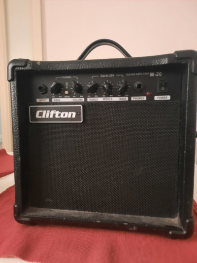 Amplificador Clifton M-20