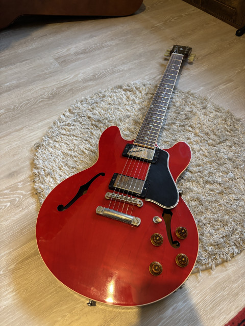 Gibson 336 Custom shop Cherry