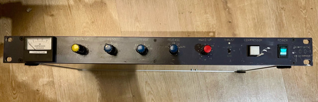 Bus compresor SSL clon Silent Arts 4001