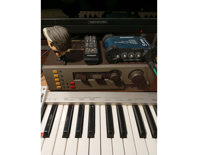 Quad 44 preamplificador